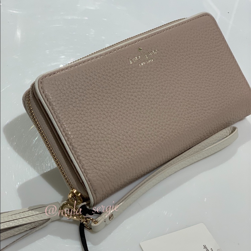 Kate Spade Brigitta Large Cream Wallet Wristlet - Picture 6 of 7